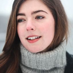 Emily R.